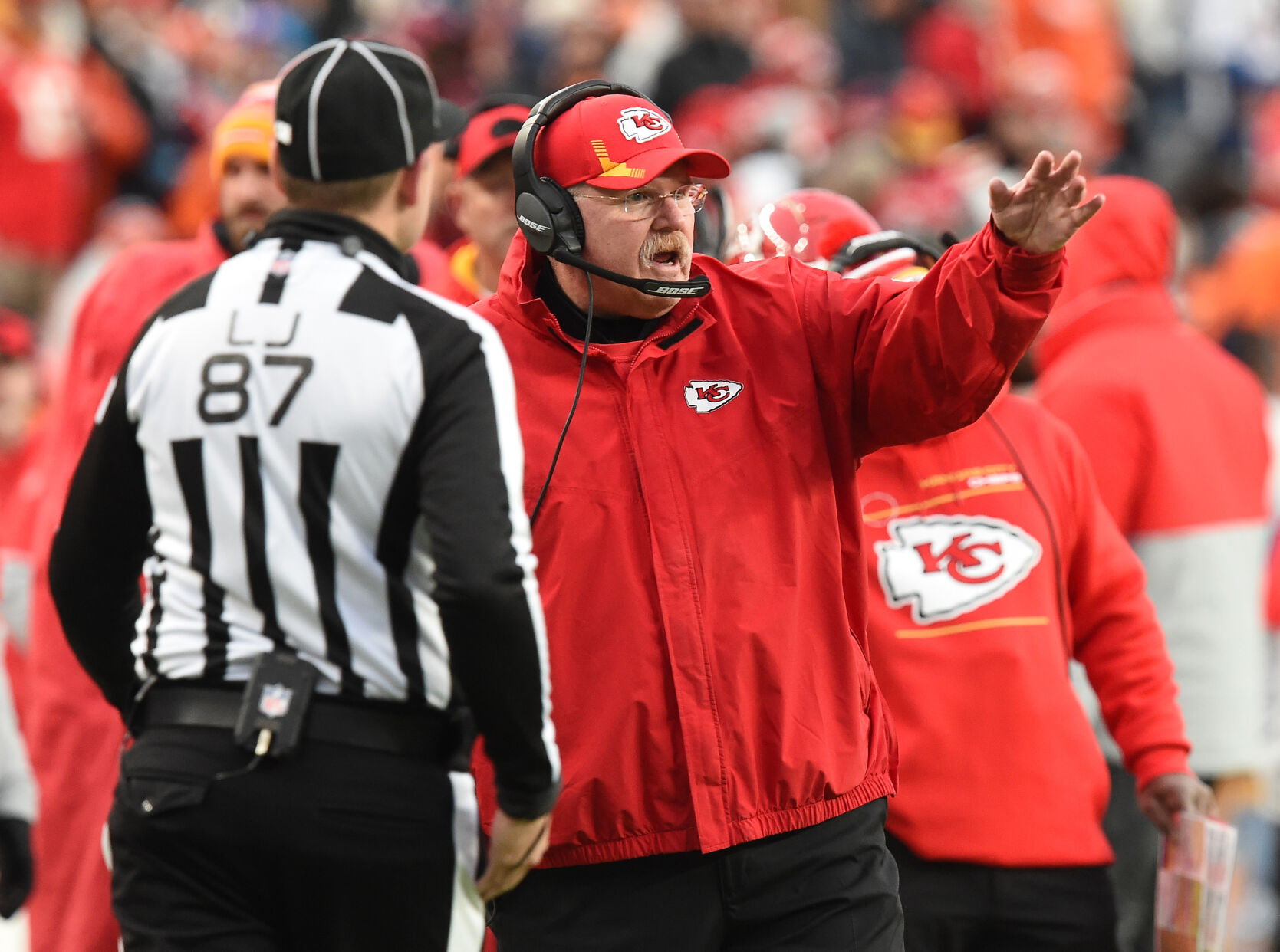 010922-s-news-broncos-chiefs 2597 .jpg